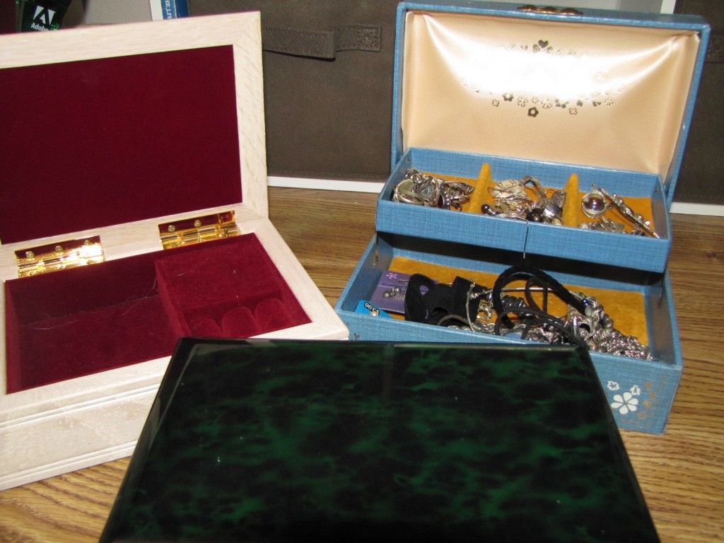 2 empty jewelry boxes and 1 filled one